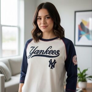 Yankees Raglan Sleeve Shirt